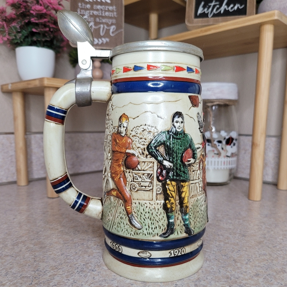 Vintage 1983 Avon GREAT AMERICAN FOOTBALL Decades PEWTER LID Beer Stein